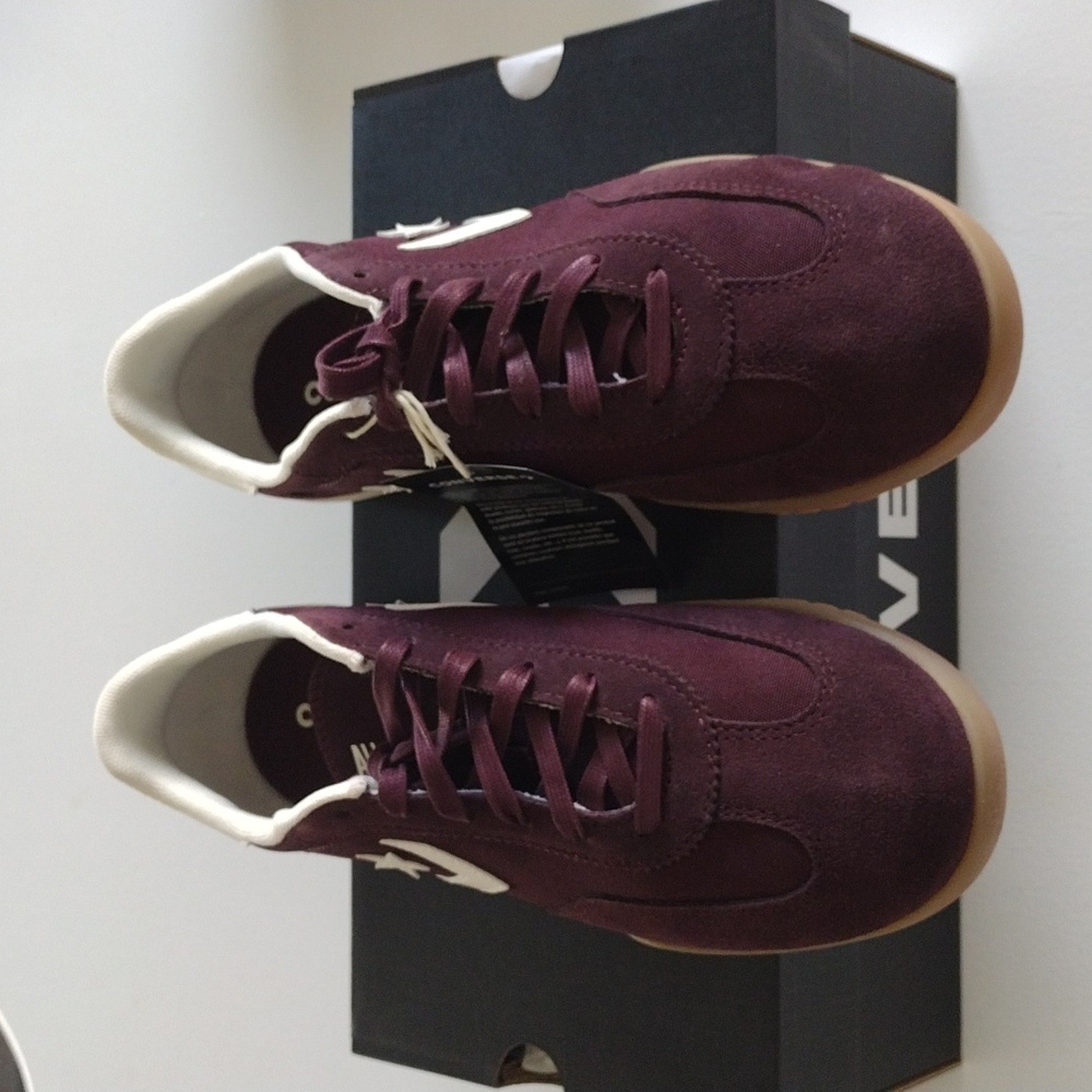 Converse Run Star Trainer. Bloodstone/Egret/White. Low Top Shoe. Unisex - Picture 12 of 16
